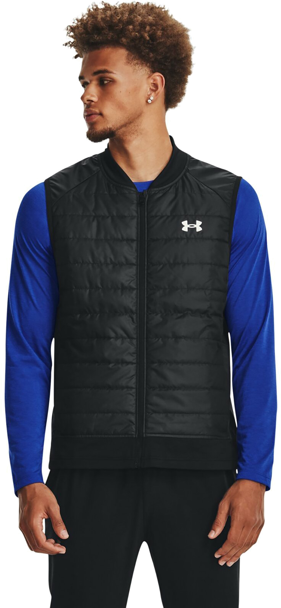 Жилет under armour. Жилетка under Armour. Under Armour безрукавка с капюшоном. Under Armour COLDGEAR Mens. COLDGEAR Reactor under Armour.